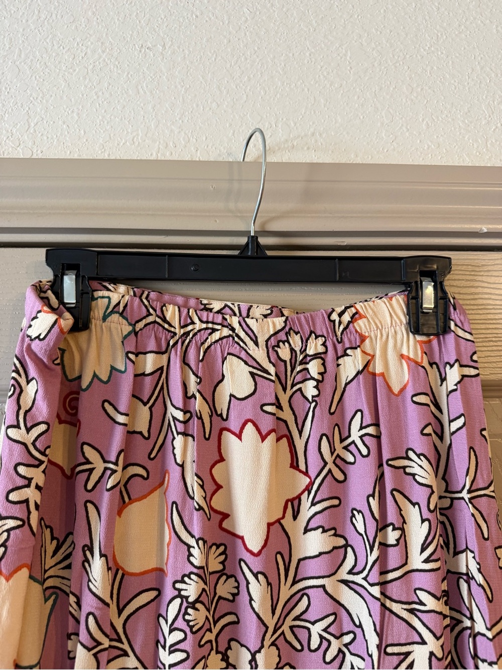 Knox Rose Pink and Cream Abstract Floral Skirt - Picture 6 of 8